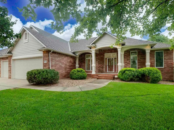 8314 W Meadow Pass, Wichita, KS 67205