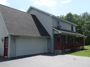 4030 Dry Bridge Rd, Alexander, NY 14005