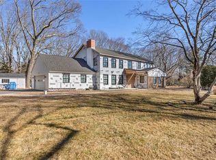 12 Echo Dr, Barrington, RI 02806