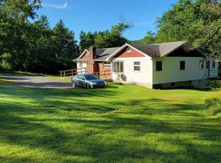 1320 Route 590, Hawley, PA 18428