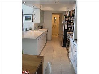 2nd image of 7135 Hollywood Blvd APT 304