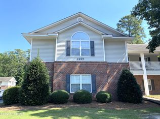 2227 Locksley Woods Dr APT A, Greenville, NC 27858