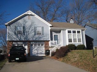 9827 W 51st Pl, Merriam, KS 66203