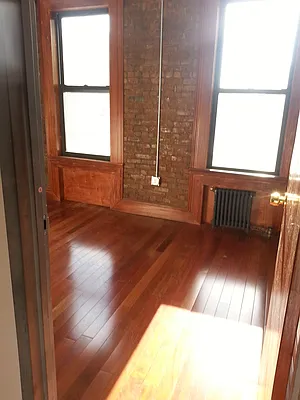 Rented by Allen Harris, LREB | media 36