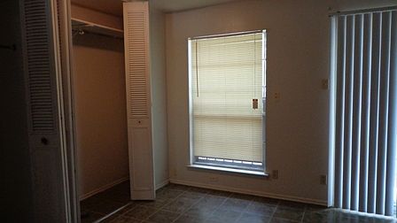 2nd image of 5516 Little Creek St