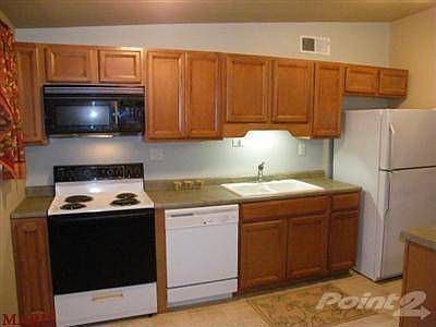 5th image of 14 Holly Ln