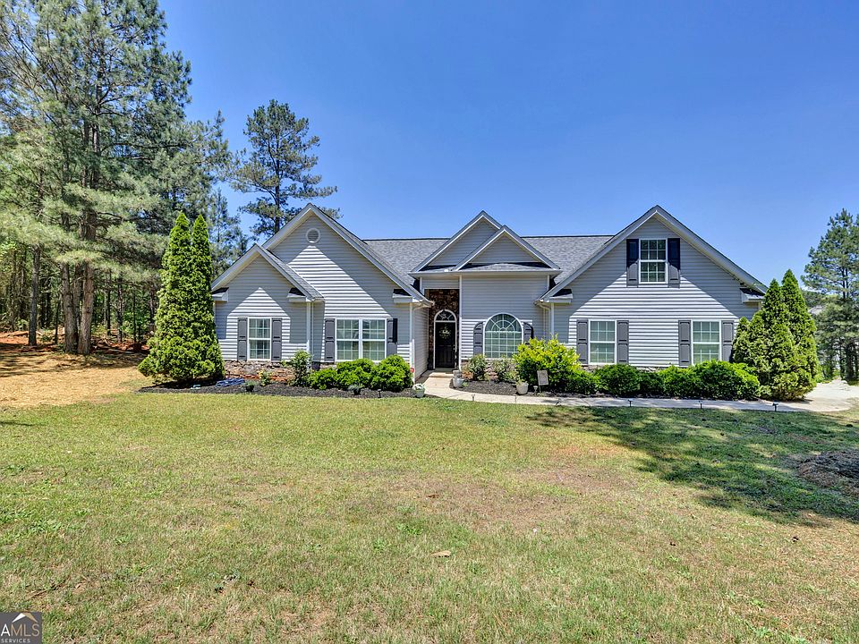 1st image of 10 Pine Shadow Cir