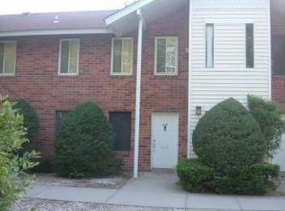 22 Denver Ct, Coram, NY 11727