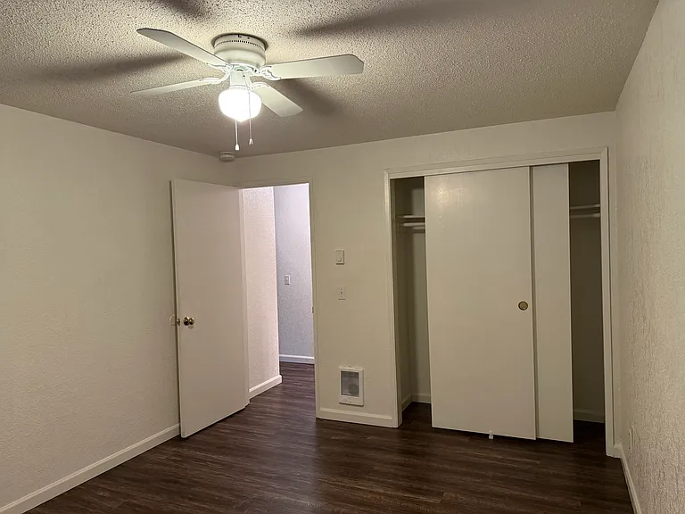 2550 Ruddell Rd SE #102 — Photo 5