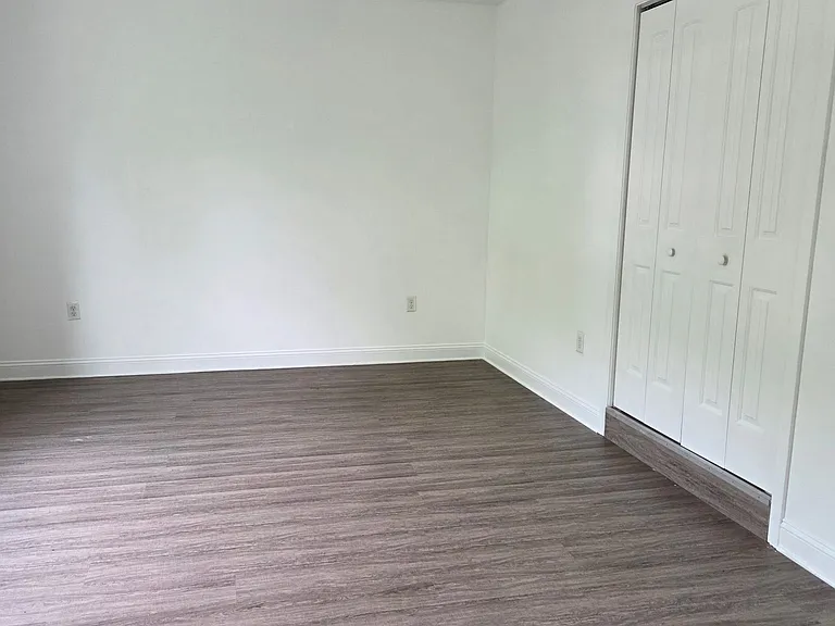 622 Main St #2 — Photo 9