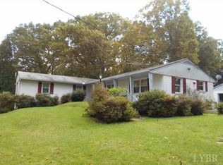 212 Cedar Tree Rd, Appomattox, VA 24522