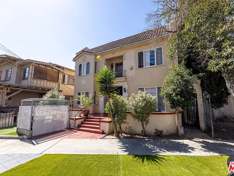 1420 Alvarado Ter #14 — Photo 11