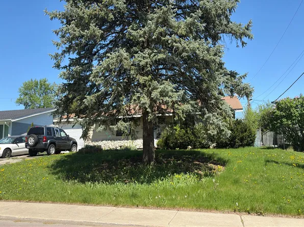 102 Madera Cir, Carpentersville, IL 60110