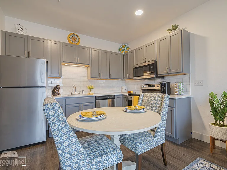 The Bend Apartments — Photo 11