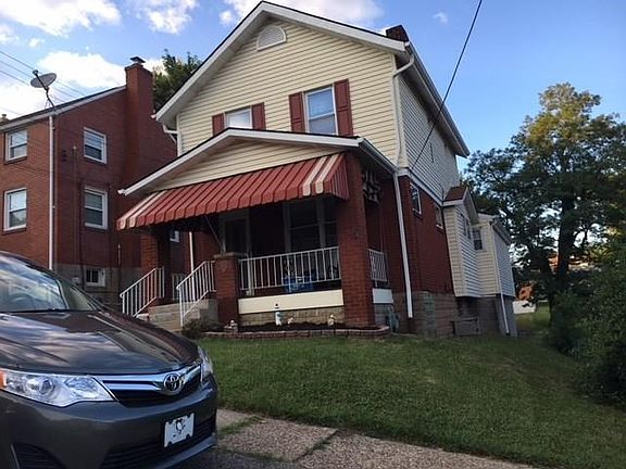 Nice front porch.