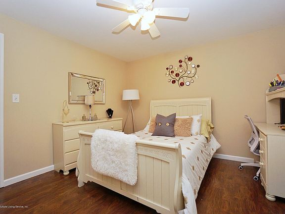 4th image of 286 Isabella Ave