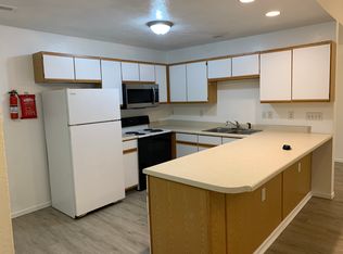 5168 Zenith Pkwy #2, Machesney Park, IL 61115