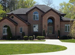 1481 Maharis Rd, Virginia Beach, VA 23455