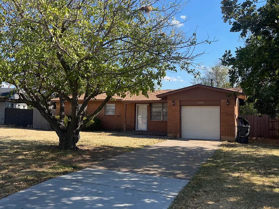 1705 NW 49th St