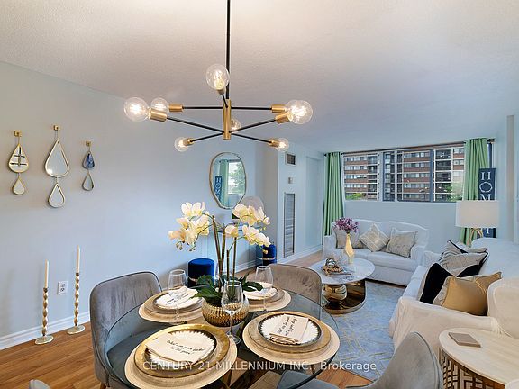 4th image of 10 Tapscott Rd #210
