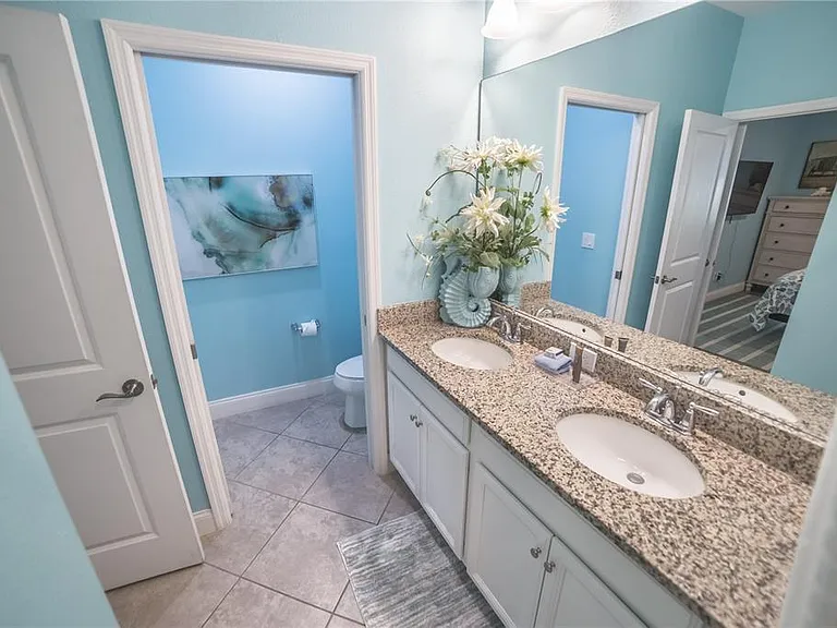 159 Captiva Dr — Photo 32