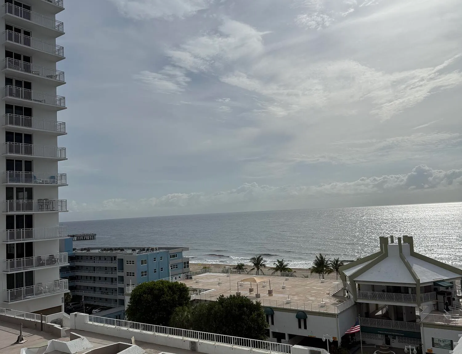 Pompano Beach Club South — Photo 1