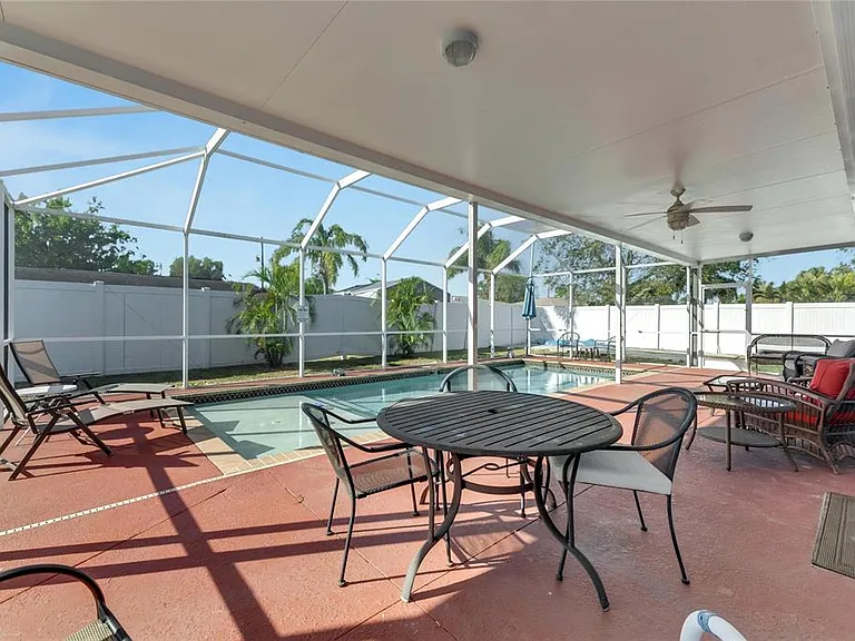 412 Flamingo Dr — Photo 40