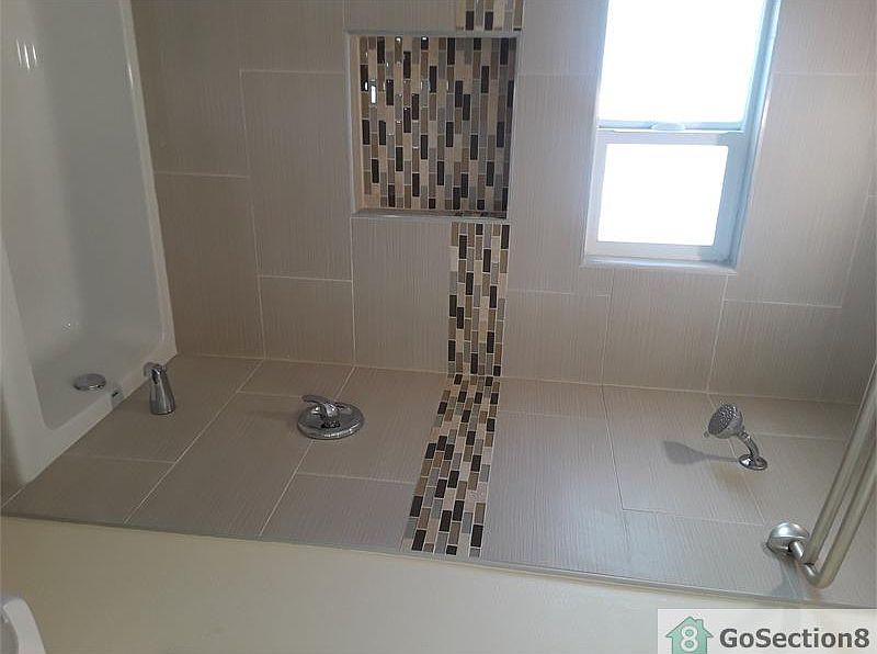 2nd image of 1103 W 64th St APT 204