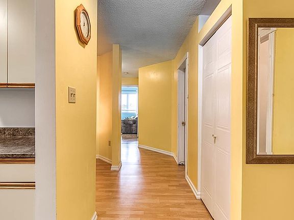 2nd image of 15 Langbrae Dr #405