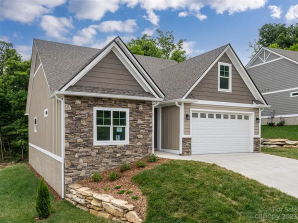 265 Millbrae Loop #1655, Hendersonville, NC 28791