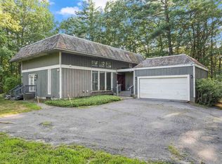 124 Exeter Rd, North Hampton, NH 03862