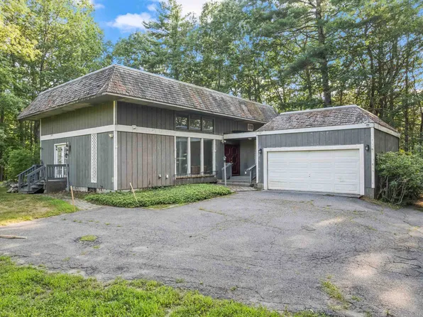 124 Exeter Road, North Hampton, NH 03862