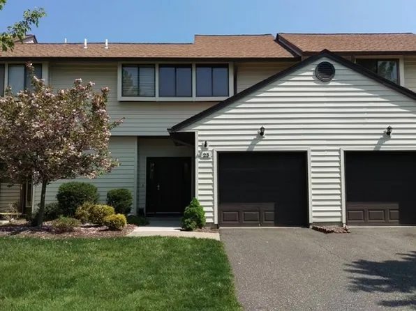 23 Sparrow Circle, Hampton Twp., NJ 07860