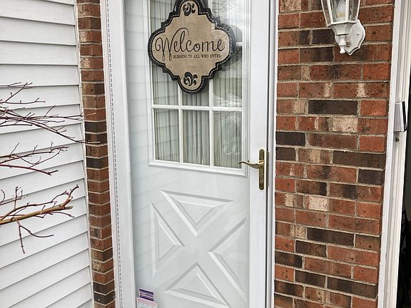 2nd image of 347 Redrome Cir W