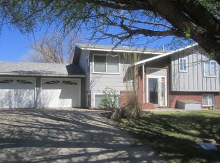 207 Country Village Rd, Lamar, CO 81052
