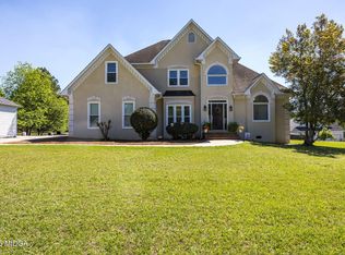 525 Brookside Dr, Macon, GA 31210