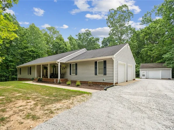 2141 Haskin Rd, Goochland, VA 23063