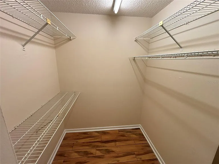 5169 Vineland Rd #B208 — Photo 22