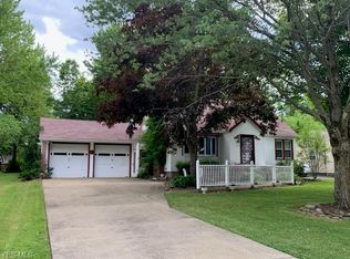 247 Glendola Ave NW, Warren, OH 44483