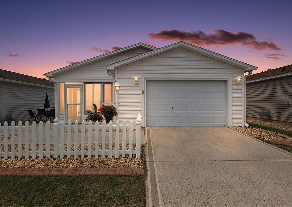 1st image of 277 Starr Ln