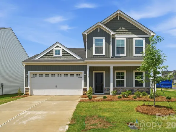 954 Leyna Ct, Newton, NC 28658