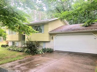 101 River Rd, Ossineke, MI 49766