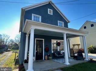 211 E Main St, Berryville, VA 22611