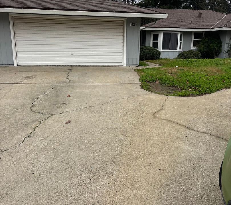1st image of 1229 Payne Ct