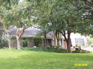 2227 Ridgedale Dr, Arlington, TX 76013