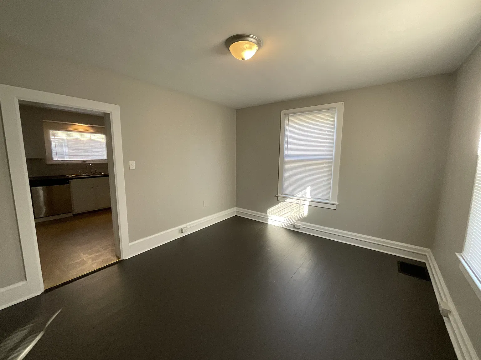 507 E Liberty St, Chambersburg - 1 — Photo 2
