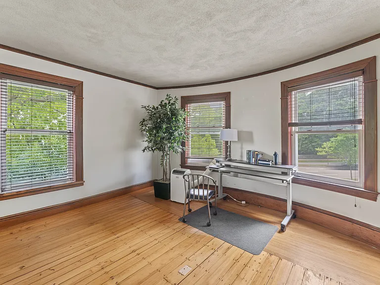 388 Arborway #2 — Photo 16
