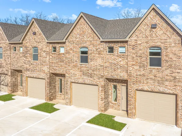 1111 W Vanderbilt St #203, Stephenville, TX 76401