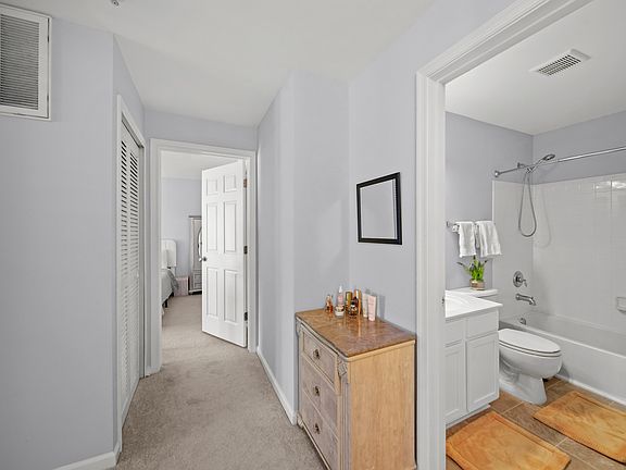 4th image of 15396 Rosemont Manor Dr