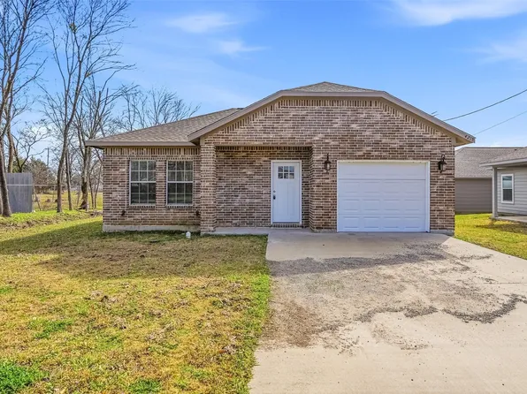 4215 Oneal St, Greenville, TX 75401